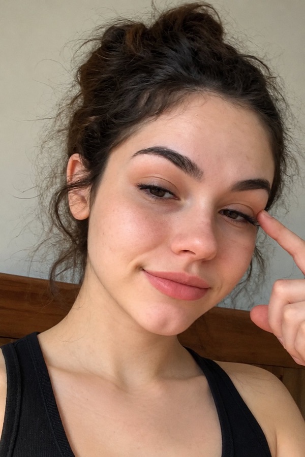 Original selfie before Sun Kissed
